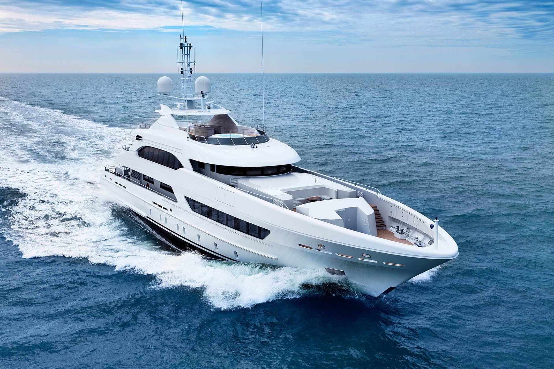 yacht